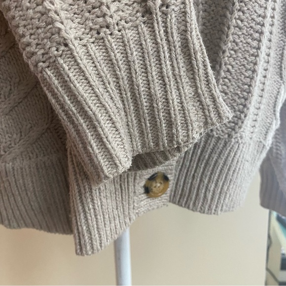 Cupcakes and Cashmere Beige Button Front V Neck Womens Size XL Chunky Cardigan - Picture 6 of 14